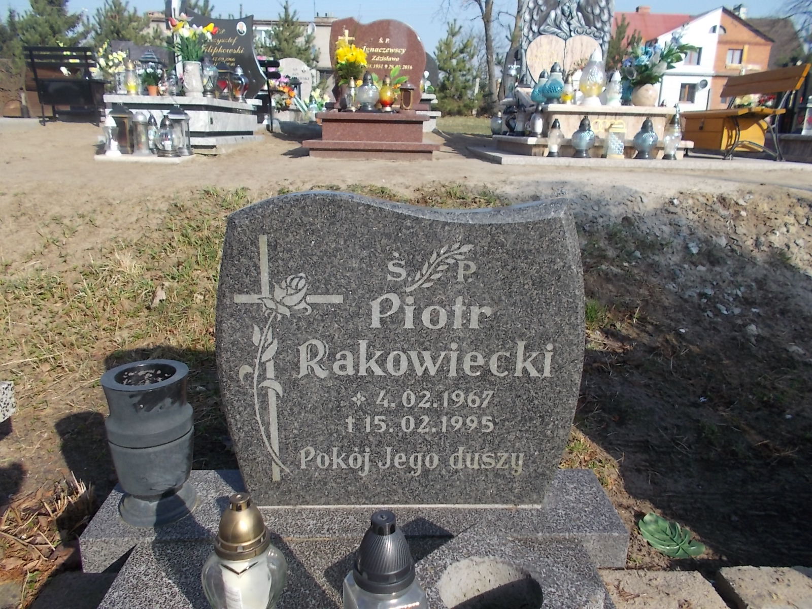 Piotr Rakowiecki 1967 Prabuty - Grobonet - Wyszukiwarka osób pochowanych