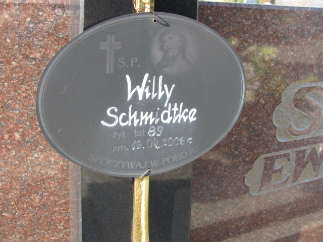 Willy Schmidtke 1917 Prabuty - Grobonet - Wyszukiwarka osób pochowanych