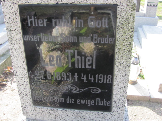 Leo Rhiel 1893 Prabuty - Grobonet - Wyszukiwarka osób pochowanych